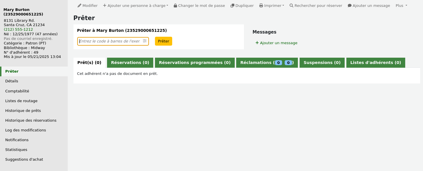 Check out tab of a patron file, current checkouts are hidden